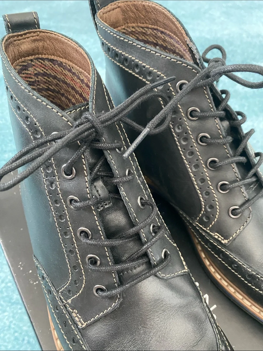 Clark’s BOSTONIAN - Men's Black Leather Wingtip Lace-Up Boots - NEW Never Worn